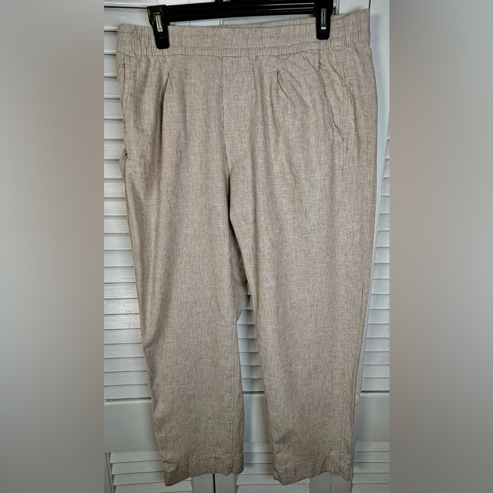 Abercrombie & Fitch Beige Chinos